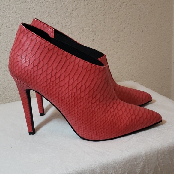Dorothy Perkins High Heels Ankle Boot - Picture 2 of 7